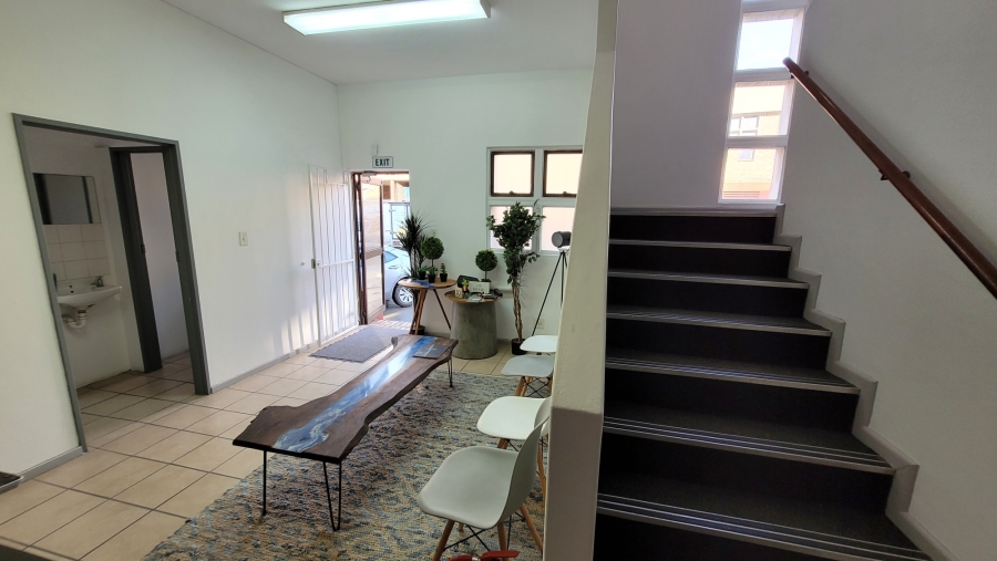 To Let commercial Property for Rent in Montague Gardens Western Cape